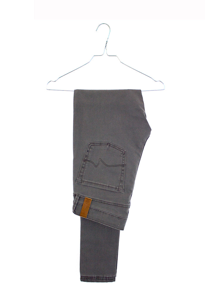 Pantalón-Pitillo-Gris