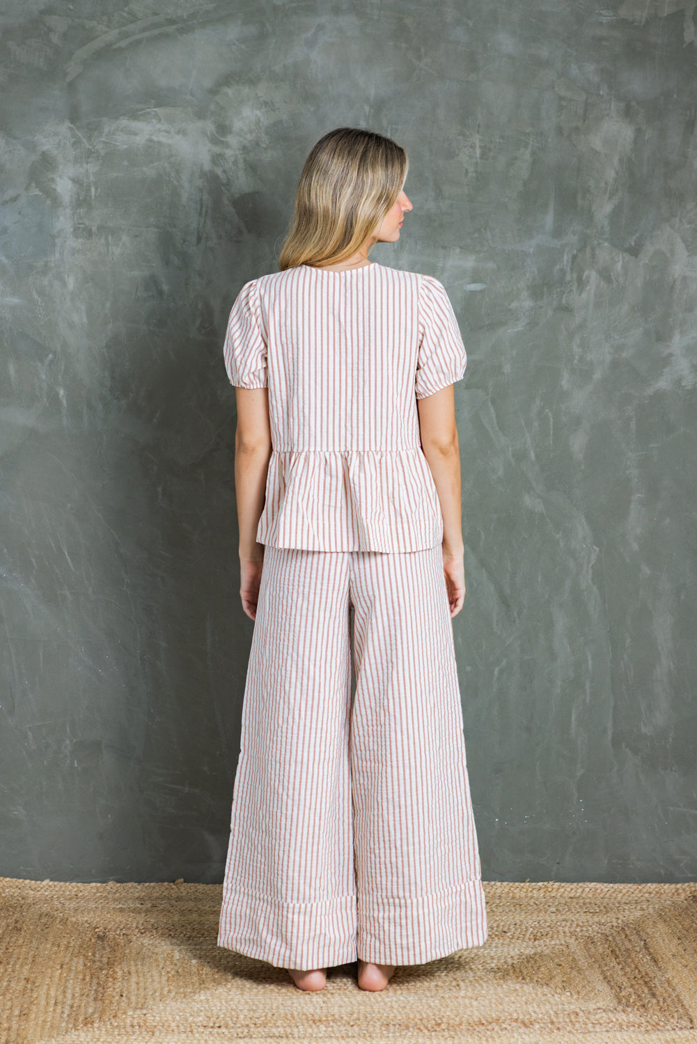 CC. LAURA SS ESTUDIO 014