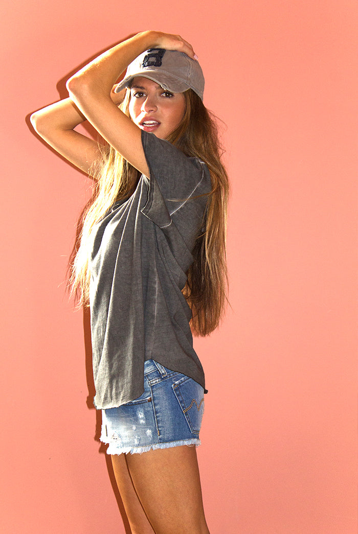 Camiseta-ácido-gris-2-1